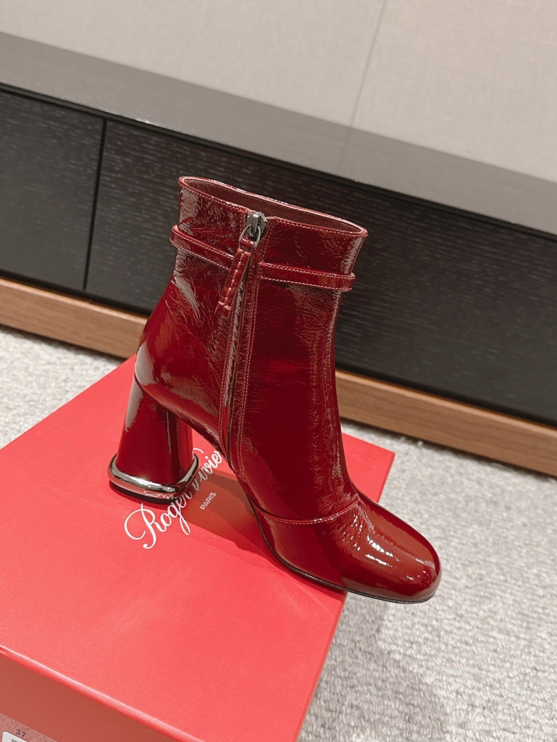 Roger Vivier Boots